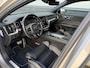 Volvo S60 2.0 B4 R-Design | Pilot Assist | Memory | Stoelverwarming | Stuurverwarming | BLIS