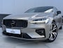 Volvo S60 2.0 B4 R-Design | Pilot Assist | Memory | Stoelverwarming | Stuurverwarming | BLIS