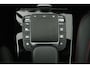 Mercedes-Benz CLA Shooting Brake 180 AMG Line (PANORAMADAK, SFEERVERLICHTING, STOELVERWARMING, CAMERA)
