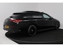 Mercedes-Benz CLA Shooting Brake 180 AMG Line (PANORAMADAK, SFEERVERLICHTING, STOELVERWARMING, CAMERA)