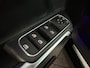 Mercedes-Benz GLB 200 AMG Pano|Carbon|Dodehoek|Stoelverwarming|Sfeer|Camera