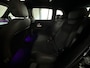 Mercedes-Benz GLB 200 AMG Pano|Carbon|Dodehoek|Stoelverwarming|Sfeer|Camera