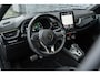 Renault Arkana 1.6 E-Tech hybrid 145 E-Tech engineered | Trekhaak | Panoramadak | Achteruitrijcamera | Parkeersensoren | Keyless Entry | Elektrisch Verstelbare Voorstoelen | Stoelverwarming | Cruise Control Adaptief | Dodehoekdetectie | Navigatie | Apple Carplay | Android Auto