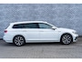 Volkswagen Passat Variant 1.4 TSI PHEV GTE Business | Plug-in Hybrid (PHEV) | Panoramadak | Trekhaak | Head-up Display | Dodehoekdetectie | Navigatie | Apple Carplay | Android Auto | Elektrische Achterklep | Keyless Entry | Achteruitrijcamera | Stoelverwarming voor en achter