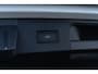 Volkswagen Passat Variant 1.4 TSI PHEV GTE Business | Plug-in Hybrid (PHEV) | Panoramadak | Trekhaak | Head-up Display | Dodehoekdetectie | Navigatie | Apple Carplay | Android Auto | Elektrische Achterklep | Keyless Entry | Achteruitrijcamera | Stoelverwarming voor en achter