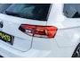 Volkswagen Passat Variant 1.4 TSI PHEV GTE Business | Plug-in Hybrid (PHEV) | Panoramadak | Trekhaak | Head-up Display | Dodehoekdetectie | Navigatie | Apple Carplay | Android Auto | Elektrische Achterklep | Keyless Entry | Achteruitrijcamera | Stoelverwarming voor en achter