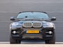 BMW X6 XDrive50i High Executive|LEDER|NAP|TREKHAAK|20"|YOUNGTIMER