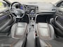 Renault Megane Estate 1.5 dCi Automaat Série Signature Exclusiv 2018 / Panoramadak / Leer / Trekhaak / Massage / Camera / 2e eigenaar NAP
