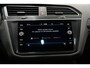 Volkswagen Tiguan 1.5 TSI R-Line * Trekhaak - Pano - Camera - Black Style - ACC - Blind Spot - 20" - IQ Light - Head Up *