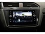 Volkswagen Tiguan 1.5 TSI R-Line * Trekhaak - Pano - Camera - Black Style - ACC - Blind Spot - 20" - IQ Light - Head Up *