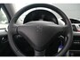 Peugeot 207 CC 1.6 VTi Noir & Blanc
