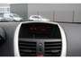 Peugeot 207 CC 1.6 VTi Noir & Blanc