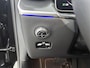 Mercedes-Benz GLC 300 e 4MATIC Plug-In Hybride | Trekhaak | Dode Hoek Ass | Memory | Sfeerverlichting | Stuur en Stoelverwarming | CarPlay | Inclusief 24 maanden Mercedes-Benz Certified garantie voor Europa.