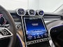 Mercedes-Benz GLC 300 e 4MATIC Plug-In Hybride | Trekhaak | Dode Hoek Ass | Memory | Sfeerverlichting | Stuur en Stoelverwarming | CarPlay | Inclusief 24 maanden Mercedes-Benz Certified garantie voor Europa.