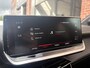 Peugeot 208 GT Pack 1.2 Turbo 100pk | ALCANTARA | DODEHOEKBEW. | STOELVERW. | CAMERA | NAVI | ADAPTIVE CRUISE | CLIMA | LM-VELGEN | DAB+ |