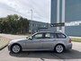 BMW 3-Serie Touring 318i Business Line 6-Bak 145 PK. Leuke inruilauto met nieuwe APK !!!
