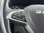 Dacia Jogger 1.0 TCe ECO-G Extreme 7p. 100PK | Navigatie via Telefoon | Dodehoeksensor | Achteruitrijcamera | Climate Control | Parkeersensoren Voor & Achter | Apple CarPlay & Android Auto