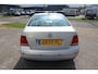 Volkswagen Bora 1.6 Trendline AUTOMAAT