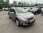 Peugeot 2008 1.6 VTi Active , navigatie , pdc , airco