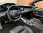 Peugeot 408 HYbrid 225 EAT8 GT | Schuifdak | Keyless | Memory seats | Dodehoekdetectie | Camera voor + achter | Adaptive Cruise Control |