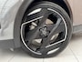 Peugeot 408 HYbrid 225 EAT8 GT | Schuifdak | Keyless | Memory seats | Dodehoekdetectie | Camera voor + achter | Adaptive Cruise Control |