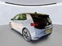 Volkswagen ID.3 First Plus 58 kWh / Navigatie / LED Matrix / LM 19 inch / Camera / Parkeersensoren / Steunhaak