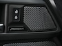 Land Rover Defender 110 2.0 P400e 110 X-Dynamic HSE | Panoramadak | NL-Auto | Dealeronderhouden | Meridian Sound | HUD | 360 Camera | Luchtvering | Stoelverwarming + Ventilatie | Memory Seats | Trekhaak | Koelbox | Ambiance Interieur |