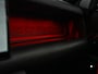 Land Rover Defender 110 2.0 P400e 110 X-Dynamic HSE | Panoramadak | NL-Auto | Dealeronderhouden | Meridian Sound | HUD | 360 Camera | Luchtvering | Stoelverwarming + Ventilatie | Memory Seats | Trekhaak | Koelbox | Ambiance Interieur |