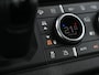 Land Rover Defender 110 2.0 P400e 110 X-Dynamic HSE | Panoramadak | NL-Auto | Dealeronderhouden | Meridian Sound | HUD | 360 Camera | Luchtvering | Stoelverwarming + Ventilatie | Memory Seats | Trekhaak | Koelbox | Ambiance Interieur |