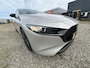Mazda 3 2.5 e-SkyActiv-G M Hybrid 140 PK Homura | Rijklaar | Apple Carplay | Parkeersensor | Stoelverwarming