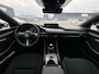 Mazda 3 2.5 e-SkyActiv-G M Hybrid 140 PK Homura | Rijklaar | Apple Carplay | Parkeersensor | Stoelverwarming