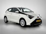 Toyota Aygo 1.0 VVT-i x-play limited | Dealer onderhouden | Apple CarPlay/Android Auto | Airco | Elektrische ramen voor | Elektrisch verstelbare buitenspiegels |