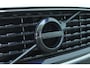 Volvo V60 T6 Automaat Plug-in hybrid AWD Plus Dark | Birch Light Metallic | Panoramadak | Elektrisch Verstelbare Stoelen Met Geheugen | Exterior Styling Kit | Diffusor Met 4-Pijps Uitlaatsierstukken | Getint Glas Achter | BLIS | Belettering Achterklep Zwart | Grille Zwart Incl. Embleem | 19-Inch Lichtmetalen Velgen R-Design | Keyless | Adaptieve Cruise Control | Pilot Assist | Nappa Leder/Open Grid Textiel Contourstoelen R-Design | Elektrische Achterklep Met Sensorsturing | Sportstuur | Stoelverwarming | Stuurverwarming | High Performance Audio | Achteruitrijcamera | Parkeersensoren Voor & Achter incl. Achteruitrijcamera |