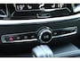 Volvo V60 T6 Automaat Plug-in hybrid AWD Plus Dark | Birch Light Metallic | Panoramadak | Elektrisch Verstelbare Stoelen Met Geheugen | Exterior Styling Kit | Diffusor Met 4-Pijps Uitlaatsierstukken | Getint Glas Achter | BLIS | Belettering Achterklep Zwart | Grille Zwart Incl. Embleem | 19-Inch Lichtmetalen Velgen R-Design | Keyless | Adaptieve Cruise Control | Pilot Assist | Nappa Leder/Open Grid Textiel Contourstoelen R-Design | Elektrische Achterklep Met Sensorsturing | Sportstuur | Stoelverwarming | Stuurverwarming | High Performance Audio | Achteruitrijcamera | Parkeersensoren Voor & Achter incl. Achteruitrijcamera |