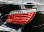 BMW 5-Serie 520i SPORT - M-PAKKET - AUTOMAAT - STOEL VERW - LEDER - PARK SENS - ORG NL - NAP !!