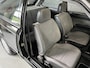 Mazda 323 Hatchback 1.3 Finish Automaat Nieuw in Nederland geleverd