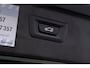 BMW 5-Serie Touring 530i Upgrade Edition | Panoramadak | Leder | Navigatie | Comfortstoelen+Memory | Stoelverwarming | Xenon | Getint Glas