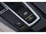 BMW 5-Serie Touring 530i Upgrade Edition | Panoramadak | Leder | Navigatie | Comfortstoelen+Memory | Stoelverwarming | Xenon | Getint Glas