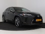 Lexus UX 300h Ultimate Edition | Lederen Bekleding | Stoel & Stuurverwarming | 18"velgen |
