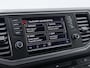 Volkswagen Crafter Bedrijfswagens 30 2.0 TDI 140 PK Automaat L3H2 Highline Exclusive | (BPM Vrij) | Discover Pro | Airco | Elek.pakk | ACC | LED | Carplay | Comfortstoel | Betimmering | LMV 17 " Lismore"