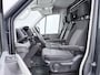 Volkswagen Crafter Bedrijfswagens 30 2.0 TDI 140 PK Automaat L3H2 Highline Exclusive | (BPM Vrij) | Discover Pro | Airco | Elek.pakk | ACC | LED | Carplay | Comfortstoel | Betimmering | LMV 17 " Lismore"