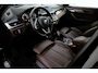 BMW X1 20iA High Executive FULL LED | HEAD UP | LEDER | NAVI | STOELVERW | AFN TREKHAAK | PDC V+A | LMV 18''