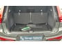 Volvo XC40 2.0 B3 Ultra Dark 19” Wielen - Panoramadak - Harman Kardon Audio - 360 Camera - R980 Interieur – Power seats met memory - Full led koplampen –Donkere hemel