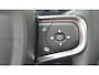 Volvo XC40 2.0 B3 Ultra Dark 19” Wielen - Panoramadak - Harman Kardon Audio - 360 Camera - R980 Interieur – Power seats met memory - Full led koplampen –Donkere hemel