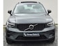 Volvo XC40 2.0 B3 Ultra Dark 19” Wielen - Panoramadak - Harman Kardon Audio - 360 Camera - R980 Interieur – Power seats met memory - Full led koplampen –Donkere hemel