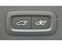Volvo XC40 2.0 B3 Ultra Dark 19” Wielen - Panoramadak - Harman Kardon Audio - 360 Camera - R980 Interieur – Power seats met memory - Full led koplampen –Donkere hemel