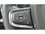 Volvo XC40 2.0 B3 Ultra Dark 19” Wielen - Panoramadak - Harman Kardon Audio - 360 Camera - R980 Interieur – Power seats met memory - Full led koplampen –Donkere hemel