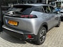Peugeot 2008 1.2 PureTech 100PK Allure | KEYLESS ENTRY & START| DRAADLOZE TELEFOONLADER| LED| NAVIGATIE + APPLE CARPLAY/ANDROID AUTO| PARKEERSENSOREN| DAB|