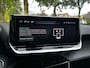 Peugeot 2008 1.2 PureTech 100PK Allure | KEYLESS ENTRY & START| DRAADLOZE TELEFOONLADER| LED| NAVIGATIE + APPLE CARPLAY/ANDROID AUTO| PARKEERSENSOREN| DAB|