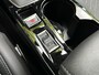 Peugeot 2008 1.2 PureTech 100PK Allure | KEYLESS ENTRY & START| DRAADLOZE TELEFOONLADER| LED| NAVIGATIE + APPLE CARPLAY/ANDROID AUTO| PARKEERSENSOREN| DAB|
